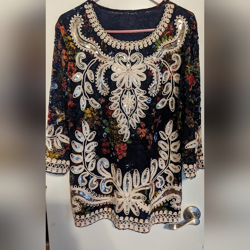 Women's lace sequin blouse Sz 12